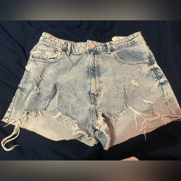 Zara Pants - Zara Light Blue Distressed Jean Shorts